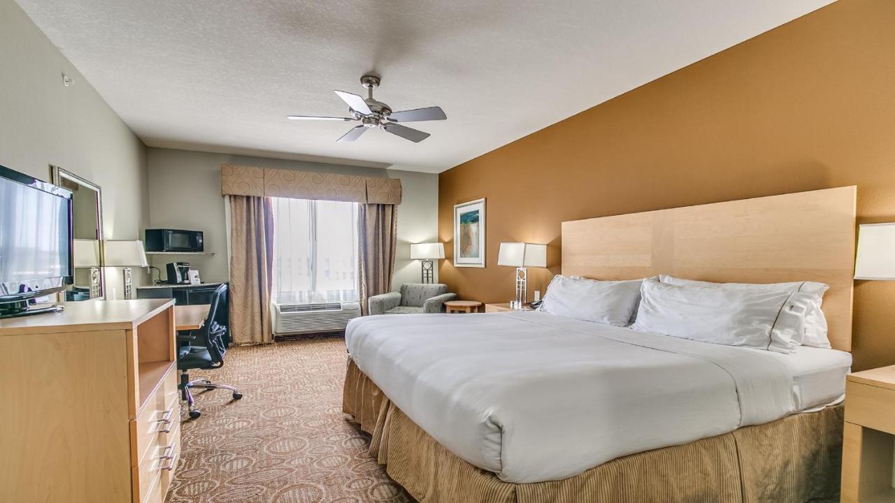 Holiday Inn Express & Suites Lubbock Southwest - Wolfforth By Ihg Room photo